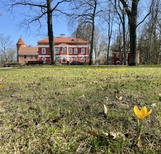 Lietuvos pilys ir dvarai skelbia Velykas: teminės dirbtuvėlės, ekskursijos, mugės ir dar daugiau