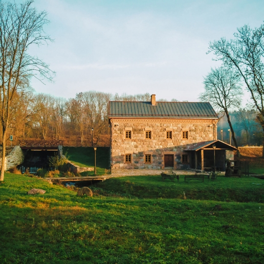 0006_liubavo-dvaro_malunas_muziejus_l_bartasiaus_fotografija-1_1789843535-918380260e58520724e389084f34016d.jpg