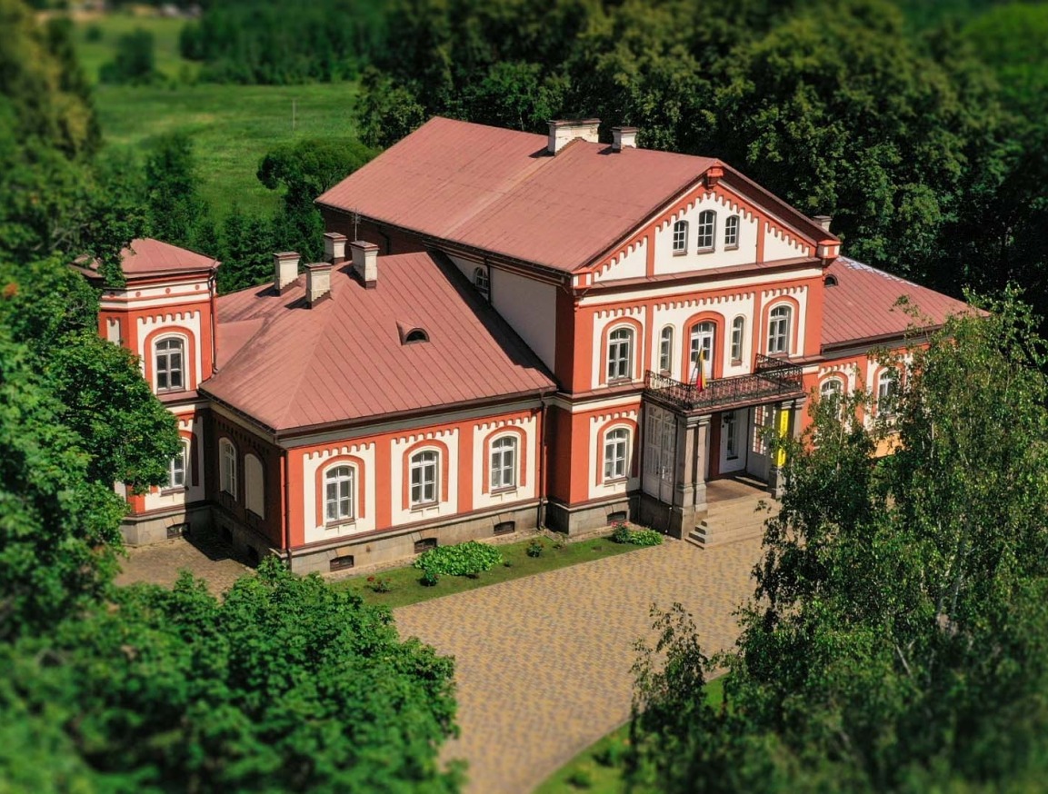 Alantos dvaro rūmai