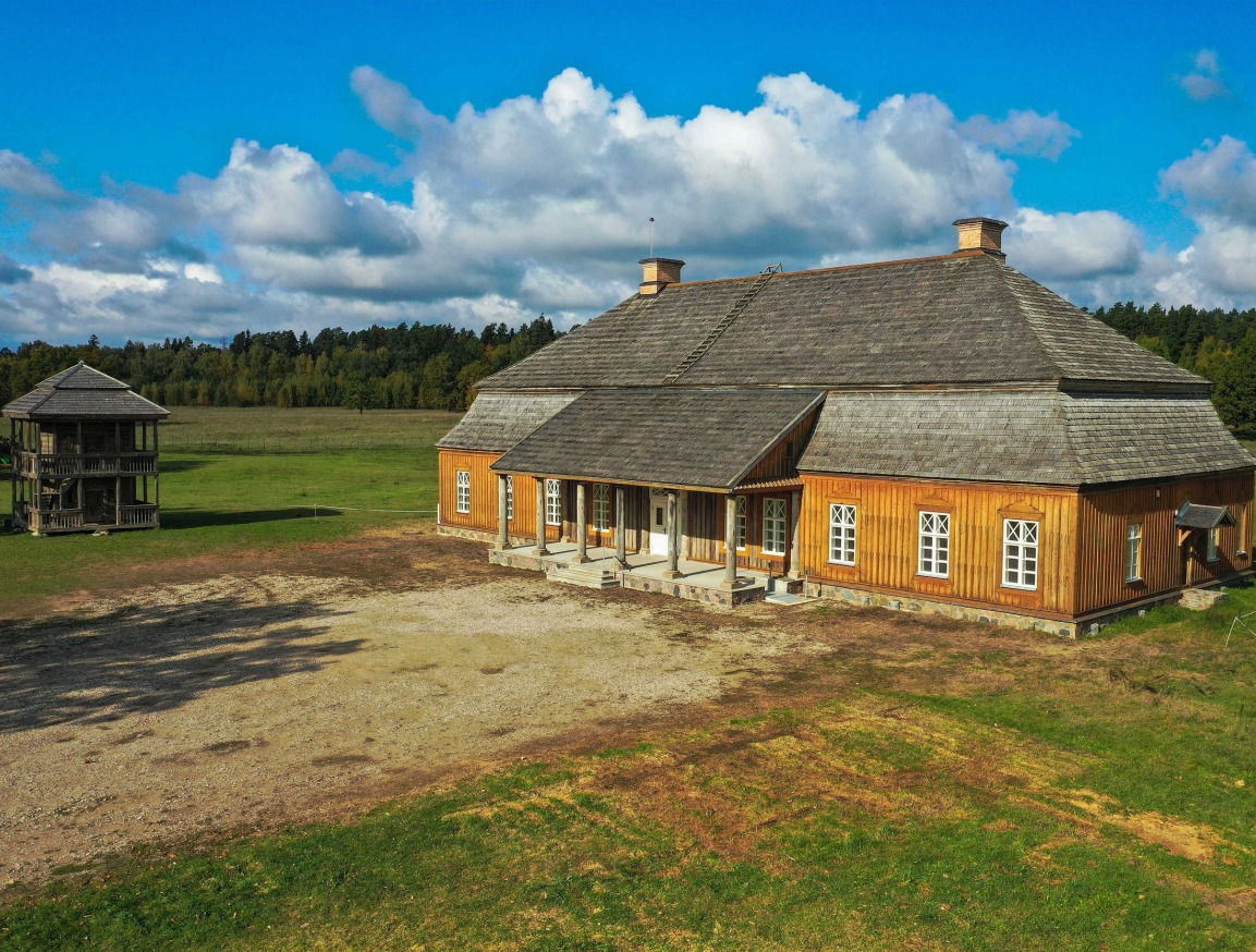 Aristavėlės dvaras